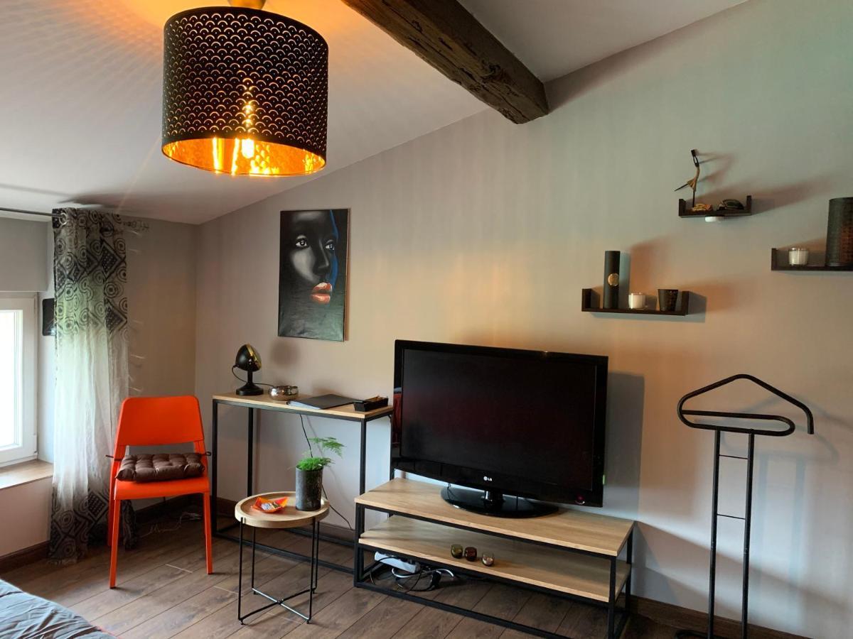 Communay Gablys Chambres Eksteriør bilde